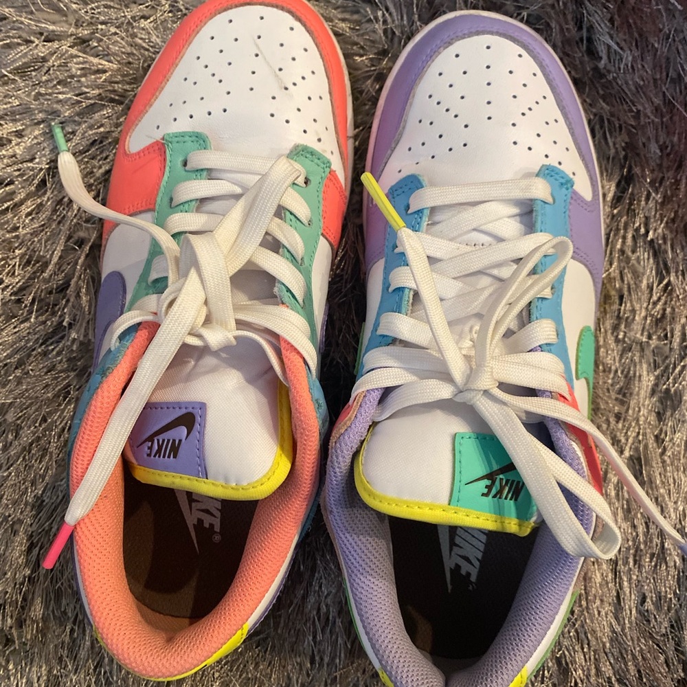 NIKE DUNK LOW SE EASTER CANDY SZ 7.5 WOMEN
